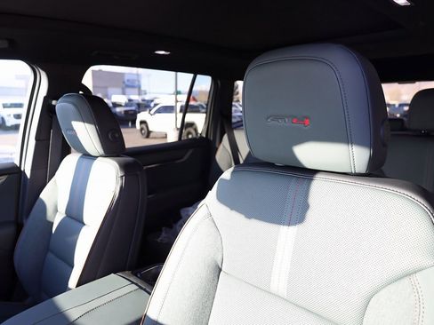 New 2025 GMC Acadia AT4 w/ Super Cruise Package image 18