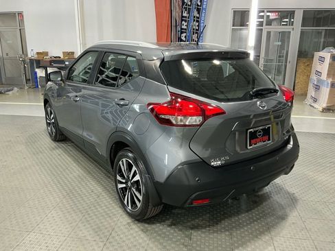 Used 2020 Nissan Kicks SV image 24