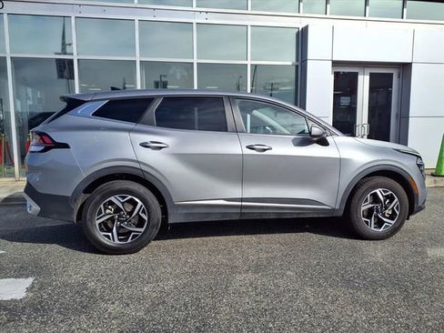 Used 2024 Kia Sportage LX AWD/4WD image 22