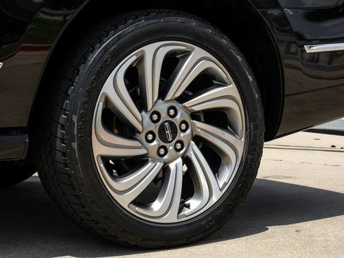 Used 2022 Lincoln Navigator Reserve AWD/4WD image 61
