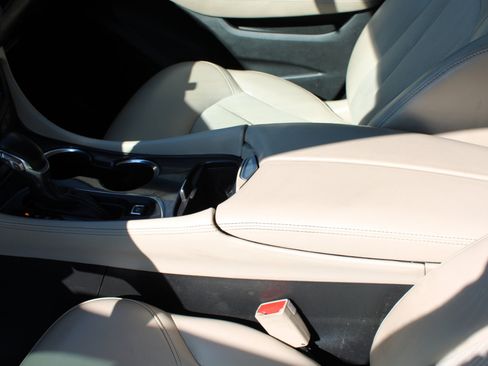 Used 2017 Buick Envision Preferred w/ LPO, Interior Luxury Package image 24