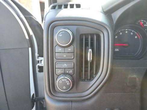 Used 2020 Chevrolet Silverado 2500 W/T w/ WT Convenience Package AWD/4WD image 15
