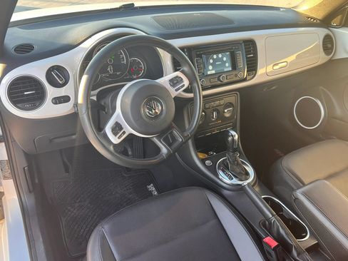 Used 2013 Volkswagen Beetle 2.5 FWD image 17