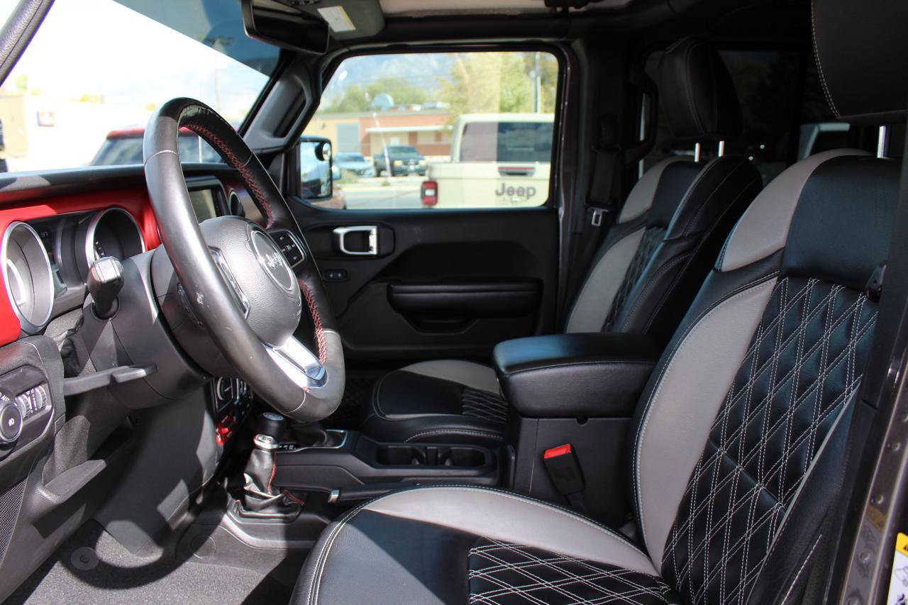 Used 2018 Jeep Wrangler Unlimited Rubicon AWD/4WD image 16