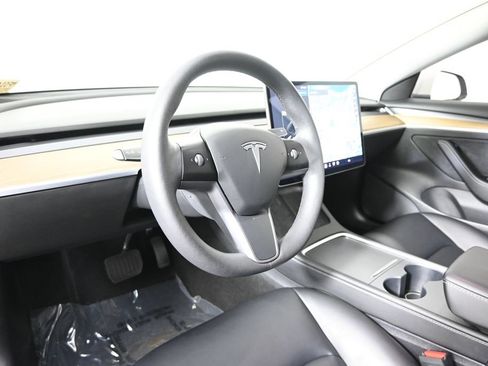 Used 2021 Tesla Model 3 Long Range AWD/4WD image 22