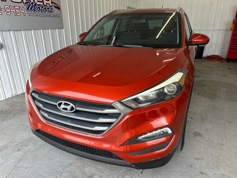 Used 2016 Hyundai Tucson SE w/ Option Group 02 FWD image 8