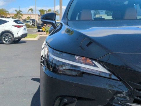 New 2026 Lexus RX 450h AWD image 11