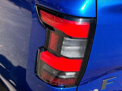 Used 2024 Nissan Frontier SL w/ Technology Package image 20