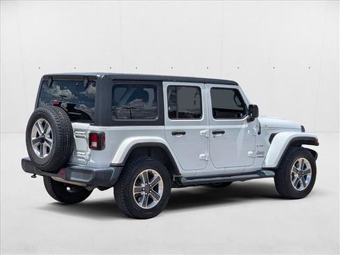 Used 2021 Jeep Wrangler Unlimited Sahara image 5