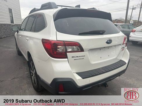 Used 2019 Subaru Outback 2.5i Limited AWD/4WD image 11
