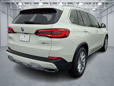 Certified 2022 BMW X5 xDrive40i image 4