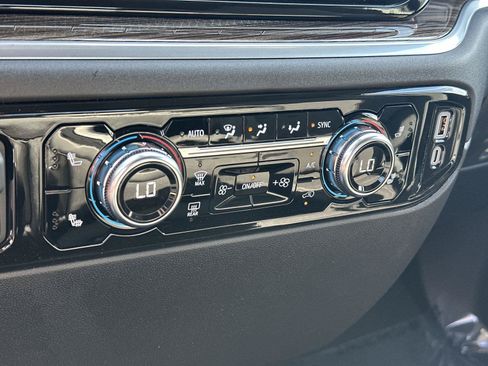 New 2026 GMC Sierra 1500 Elevation AWD/4WD image 12