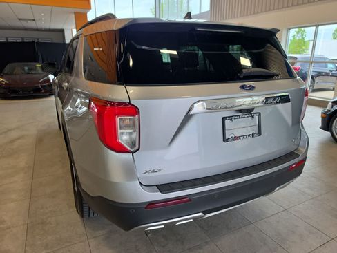 Certified 2023 Ford Explorer XLT w/ Equipment Group 202A AWD/4WD image 10