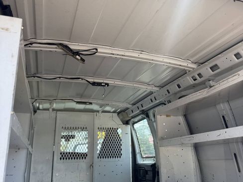 Used 2020 Chevrolet Express 2500 w/ Driver Convenience Package RWD image 14
