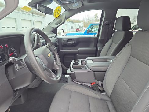 Used 2025 Chevrolet Silverado 1500 Custom image 11