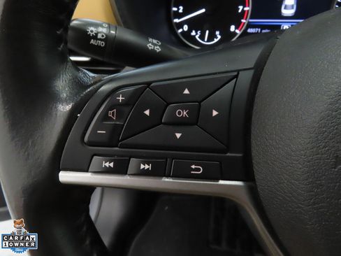 Used 2021 Nissan Sentra SV w/ SV Premium Package FWD image 12
