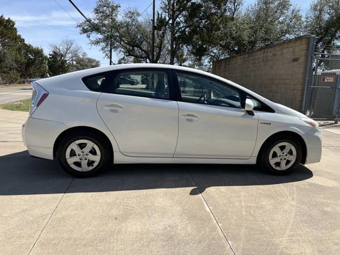 Used 2010 Toyota Prius Two image 14