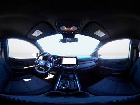 Certified 2024 Chevrolet Colorado W/T w/ Advanced Trailering Package image 28