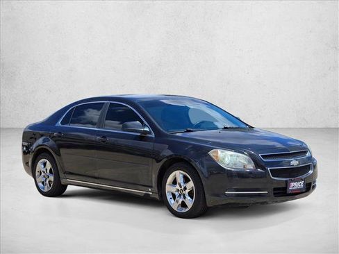 Used 2009 Chevrolet Malibu LT w/ Power Convenience Package FWD image 3