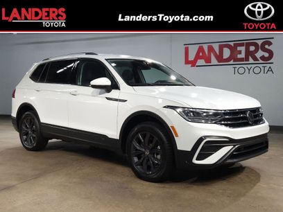 Used 2024 Volkswagen Tiguan SE