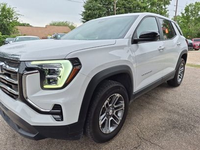Used 2025 GMC Terrain Elevation
