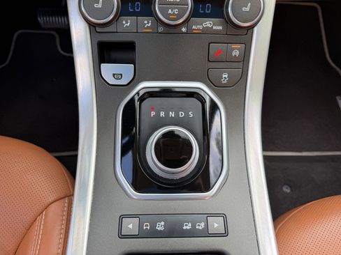 Used 2015 Land Rover Range Rover Evoque Prestige AWD/4WD image 33