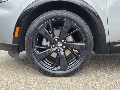 Used 2023 Buick Envision Preferred image 39