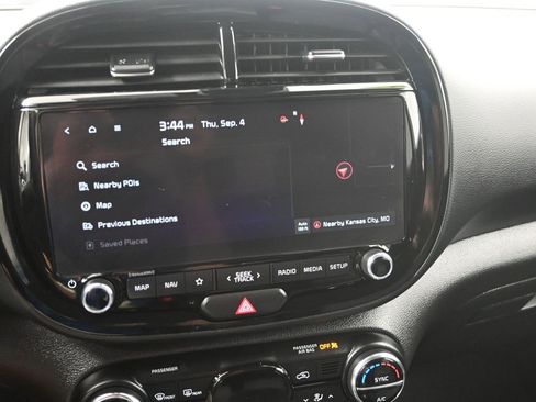 New 2025 Kia Soul S image 19