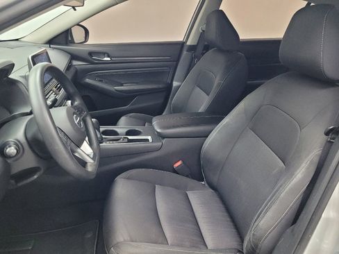 Used 2020 Nissan Altima 2.5 S FWD image 17