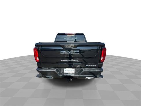Certified 2022 GMC Sierra 1500 Denali Ultimate image 7