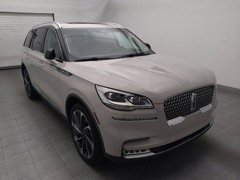 Used 2020 Lincoln Aviator Reserve w/ Equipment Group 202A AWD/4WD image 13