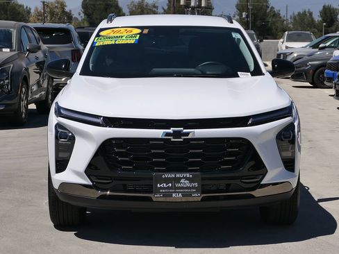 Used 2026 Chevrolet Trax ACTIV FWD image 8