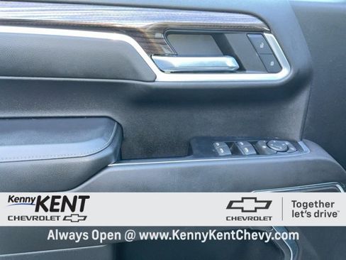 Used 2022 Chevrolet Silverado 1500 LT w/ Protection Package image 32