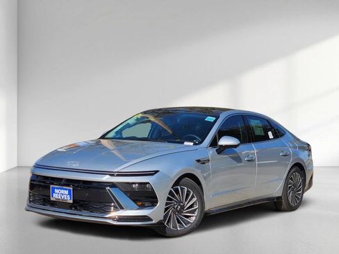 New 2025 Hyundai Sonata Limited image 1