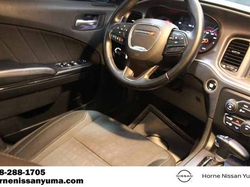 Used 2022 Dodge Charger SXT w/ Blacktop Package image 10