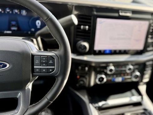 New 2025 Ford F350 Lariat w/ Lariat Ultimate Package image 18