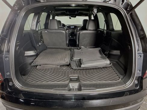 Used 2021 Honda Pilot Black Edition image 25