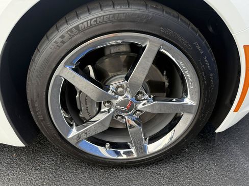 Used 2015 Chevrolet Corvette Stingray Coupe w/ 2LT Preferred Equipment Group RWD image 22