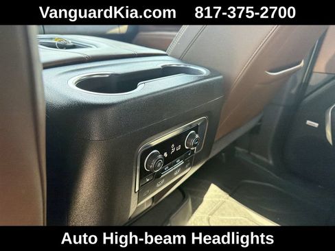 Used 2021 Chevrolet Tahoe High Country w/ Premium Package AWD/4WD image 27