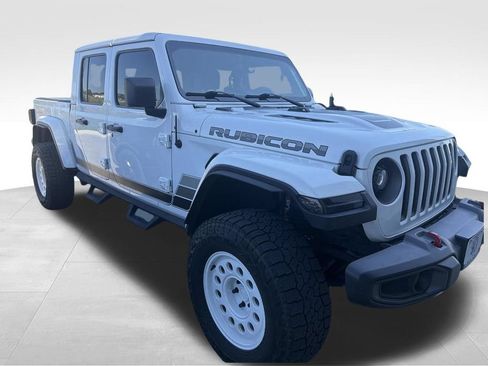 Used 2022 Jeep Gladiator Rubicon w/ Trailer Tow Package AWD/4WD image 13