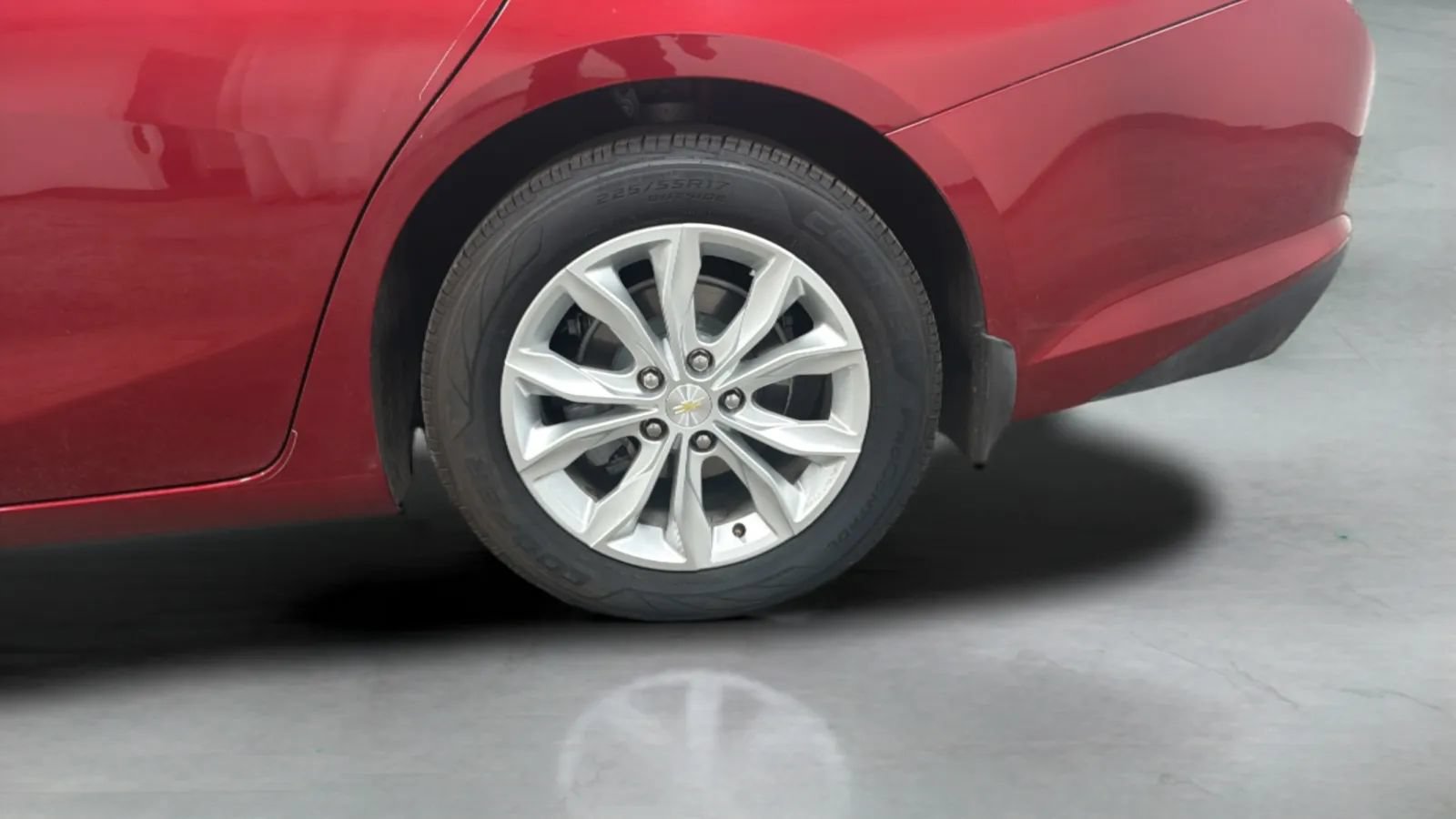 Used 2021 Chevrolet Malibu LT FWD image 29