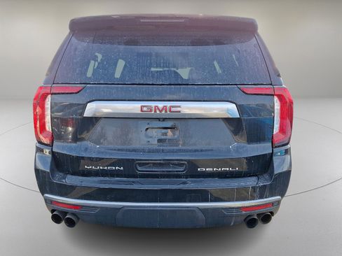 Used 2022 GMC Yukon XL Denali image 8