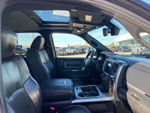 Used 2018 RAM 3500 Laramie Longhorn image 31