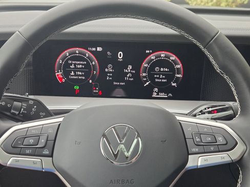 New 2026 Volkswagen Tiguan SE AWD/4WD image 15