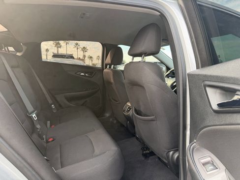 Used 2019 Chevrolet Malibu LT image 25
