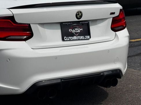Used 2018 BMW M2 RWD image 9