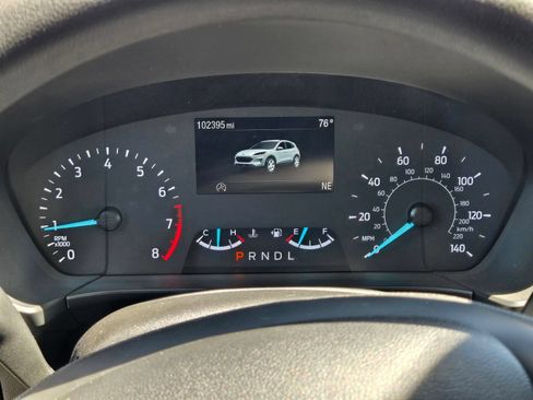 Used 2022 Ford Escape SE FWD image 19