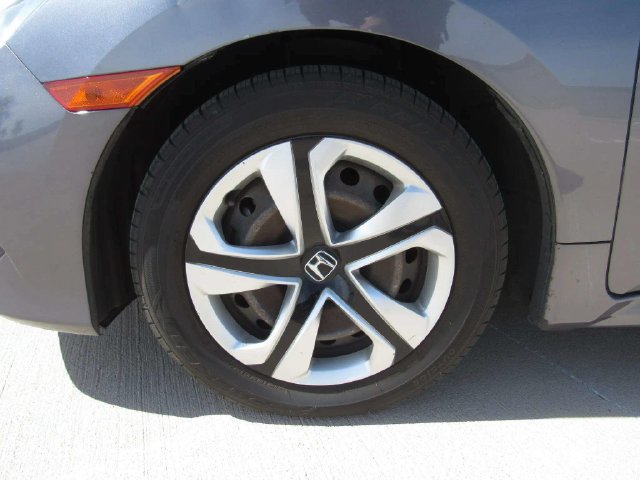 Used 2018 Honda Civic LX image 4