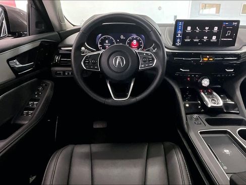 Used 2025 Acura MDX image 13