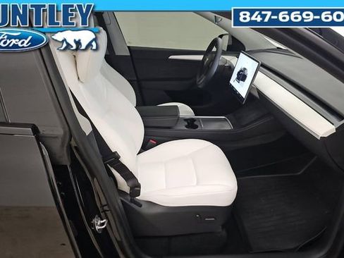 Used 2024 Tesla Model Y Performance AWD/4WD image 7
